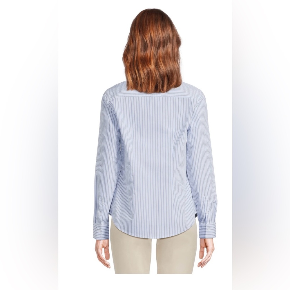 Time and Tru Women’s Blue Button-Up Shirt! NWT! Size XS! - Picture 2 of 8